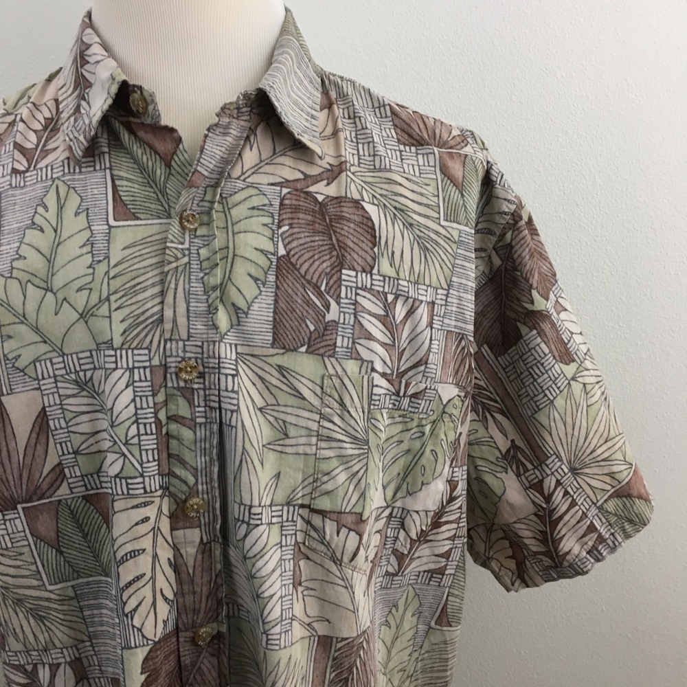 Hawaiian Short Sleeve Shirt